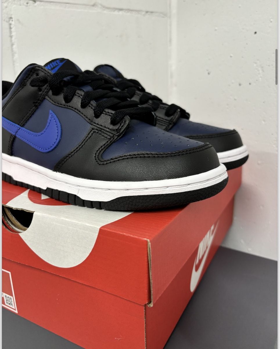 Herrenschuhe: Nike Dunk Low schwarz/blau – Neu (gemäss Beschreibung) aus Zürich von Lee_z8vs 1
