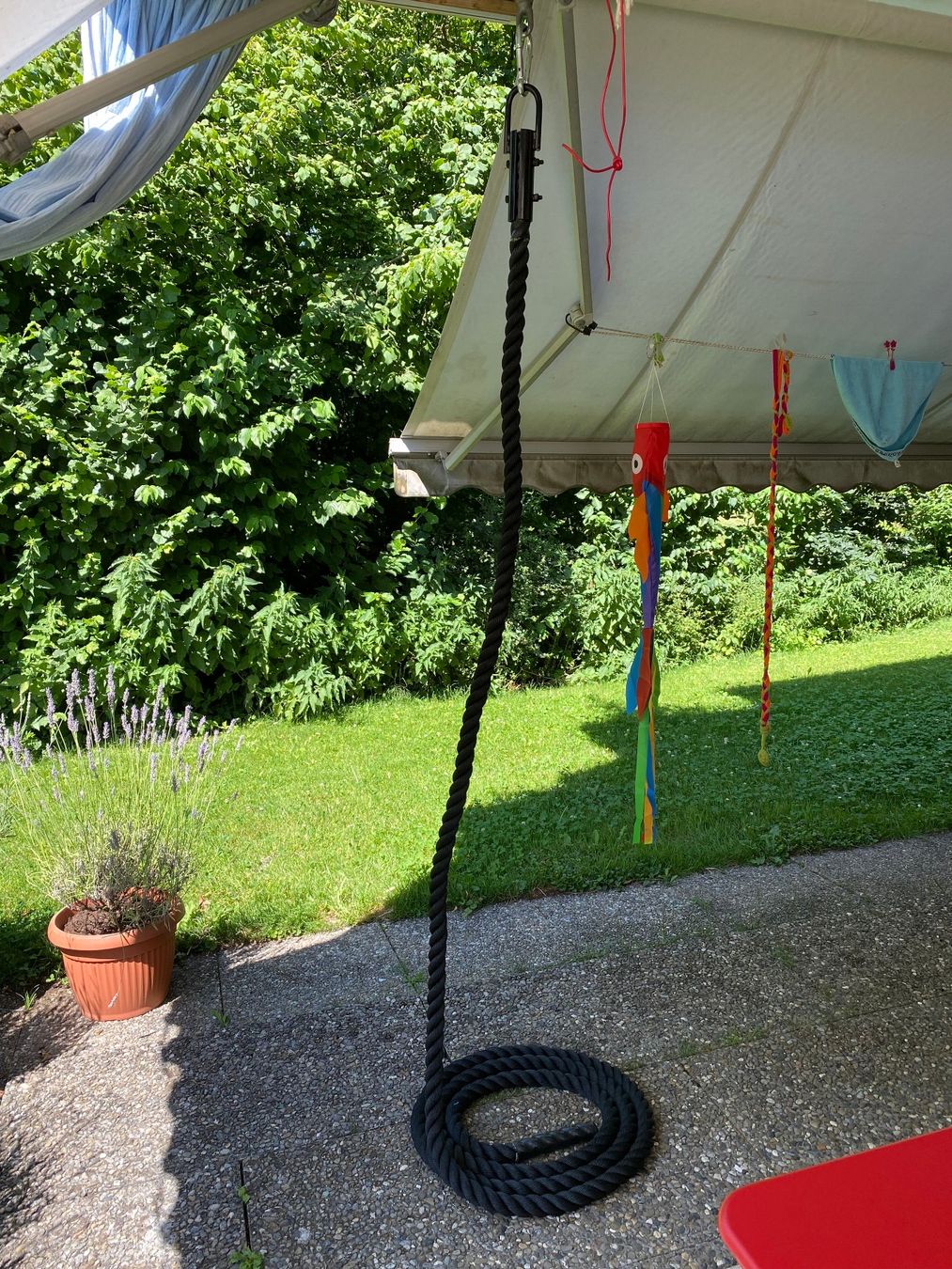 Kletterausrüstungen: Kletterseil schwarz – Gebraucht aus Köniz von mikeg01