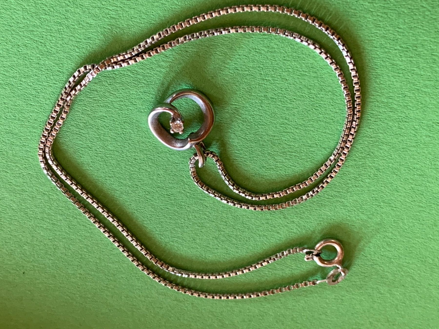 Catenine: Venezianer Kette mit Apfelanhänger – Usato da Laufen venduto da Bellavitaboom 6