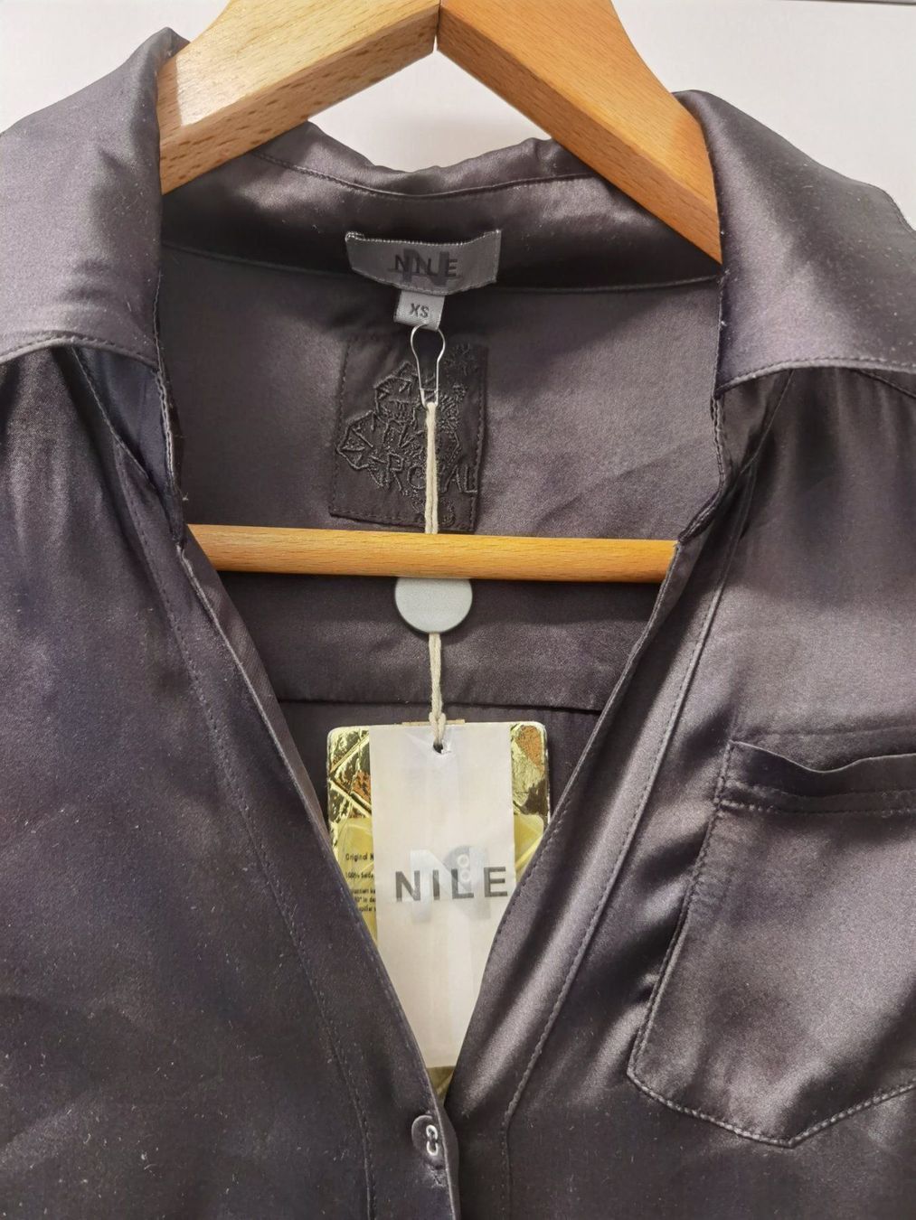 Nile Camicette: NILE 100% Seide Bluse Hemd XS – Nuovo e nell'imballaggio originale da Langenthal venduto da morena86