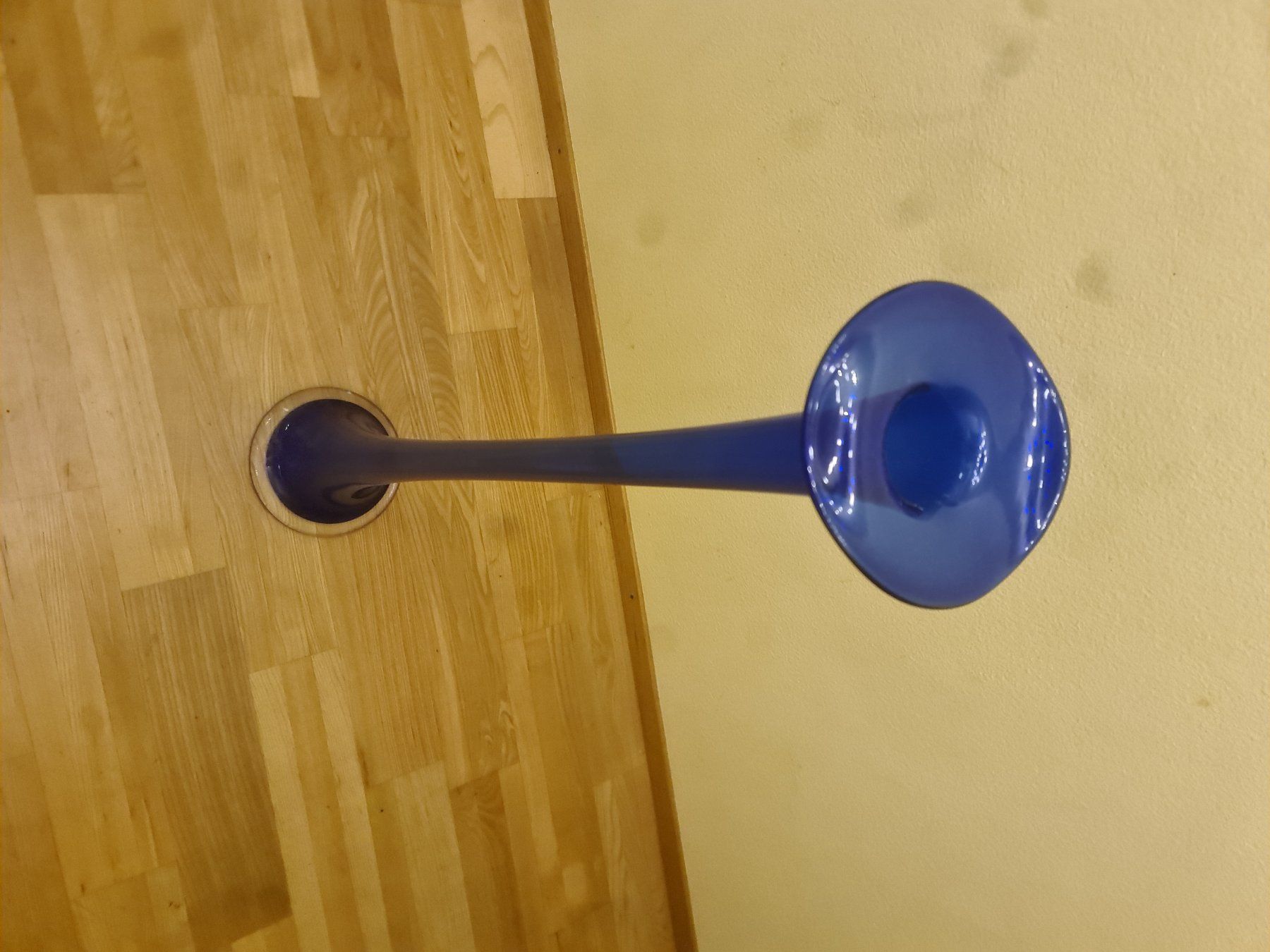 Glasi Hergiswil Vasen & Gefässe: Blumenvase glas blau – Gebraucht aus Baar von zagi09 1