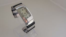 Damen Uhr  Läuft mit Garantie