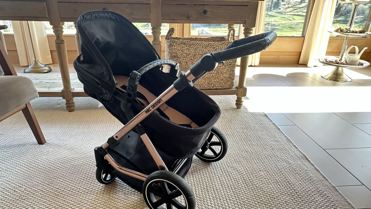 Spiel- Kinderwagen abc design (Gebraucht) in Segnas fr CHF 45  mit  Lieferung auf Ricardo kaufen