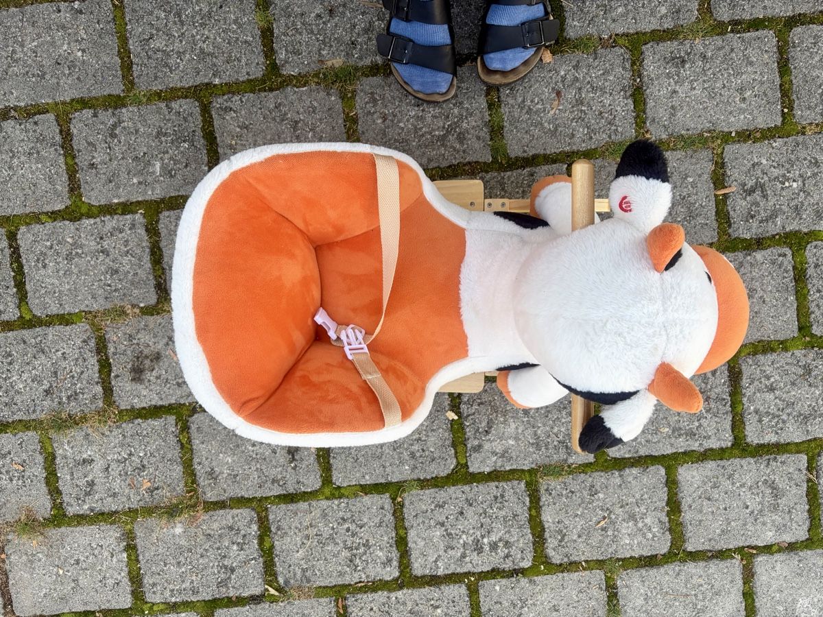 Jouets: Plüsch Kuh Schaukelpferd – D'occasion à Ebikon par lisa_basler 1