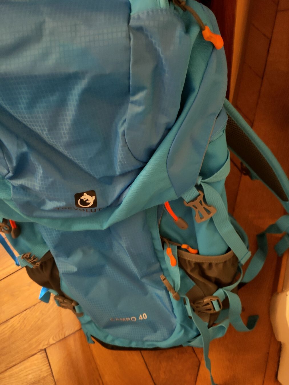 Trevolution Zaini: Wanderrucksack Trevolution, Neu, 40 Campo Hellblau – Nuovo (secondo la descrizione) da Russikon venduto da noahn99 3