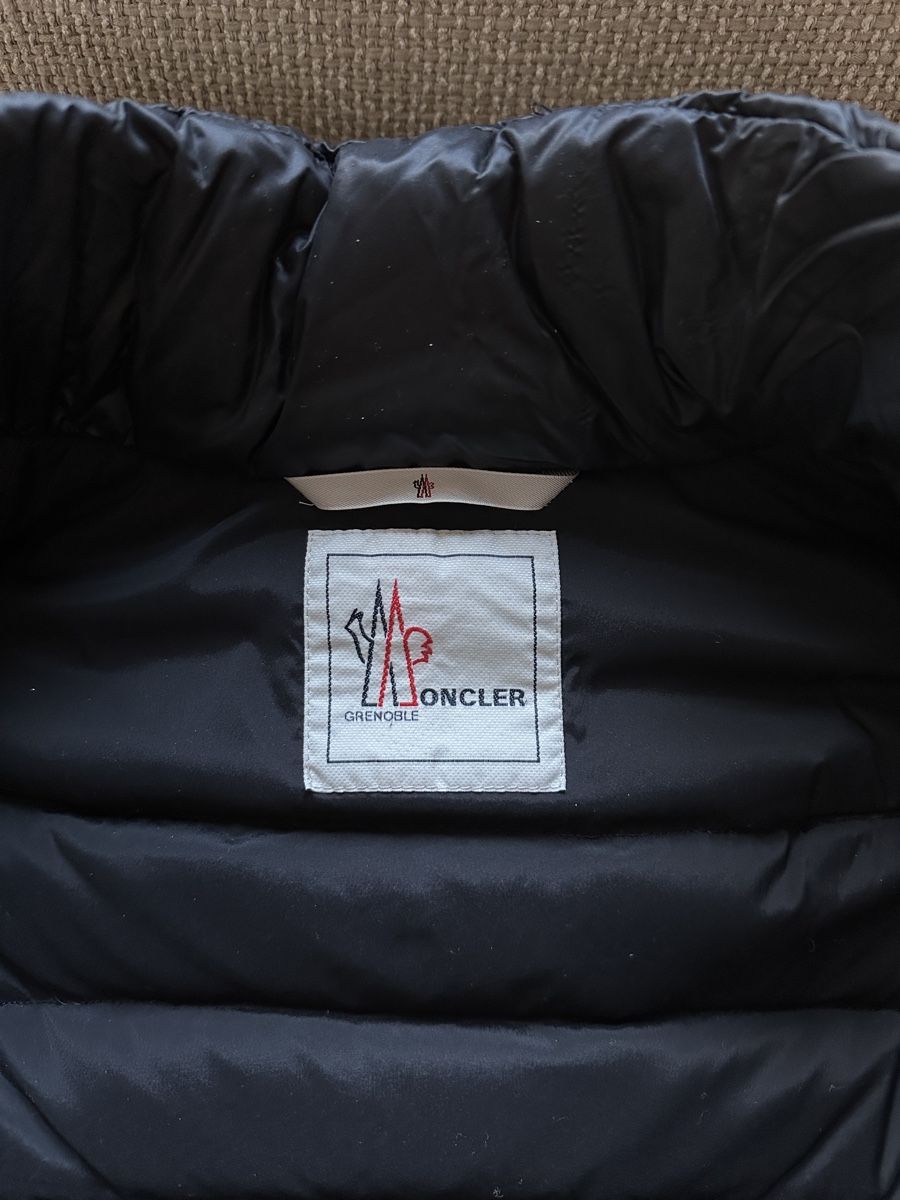 Moncler Giacche: Moncler Grenoble Ski Jacke - Größe XS/S – Nuovo (secondo la descrizione) da Kilchberg ZH venduto da atn_99xt 5