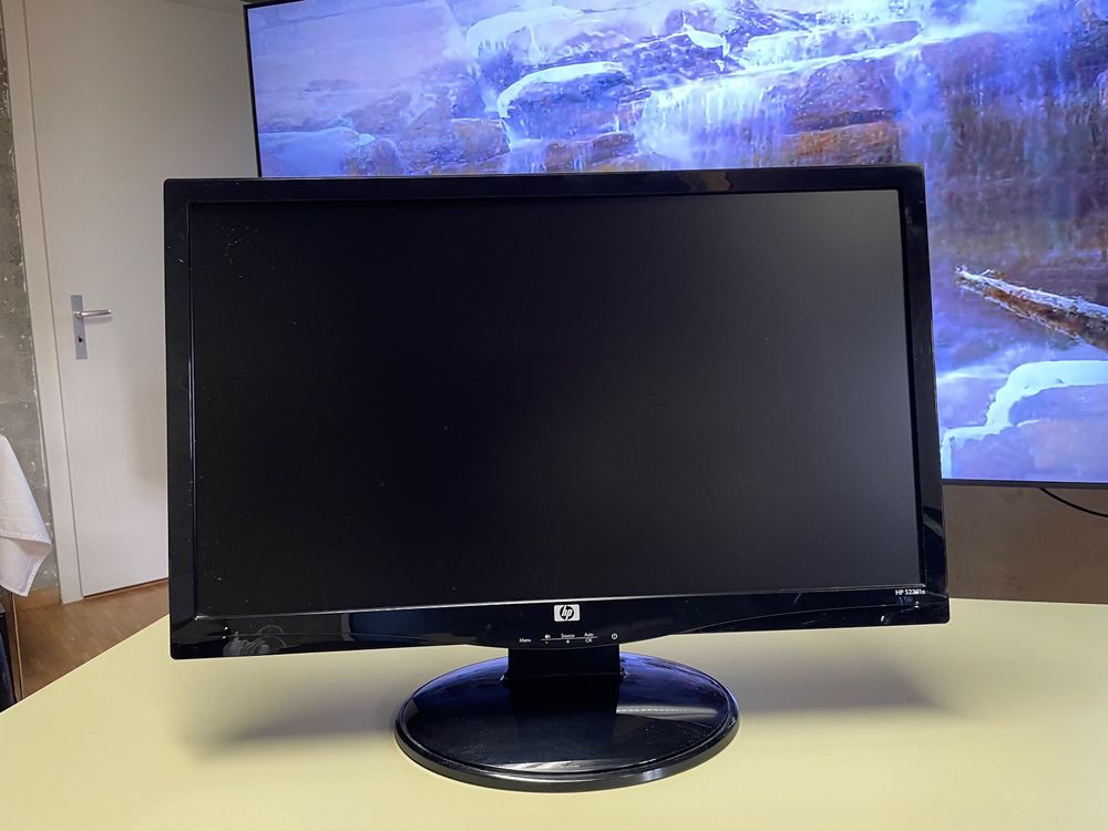 HP S2331a 23inch Widescreen LCD Monitor Kaufen auf Ricardo
