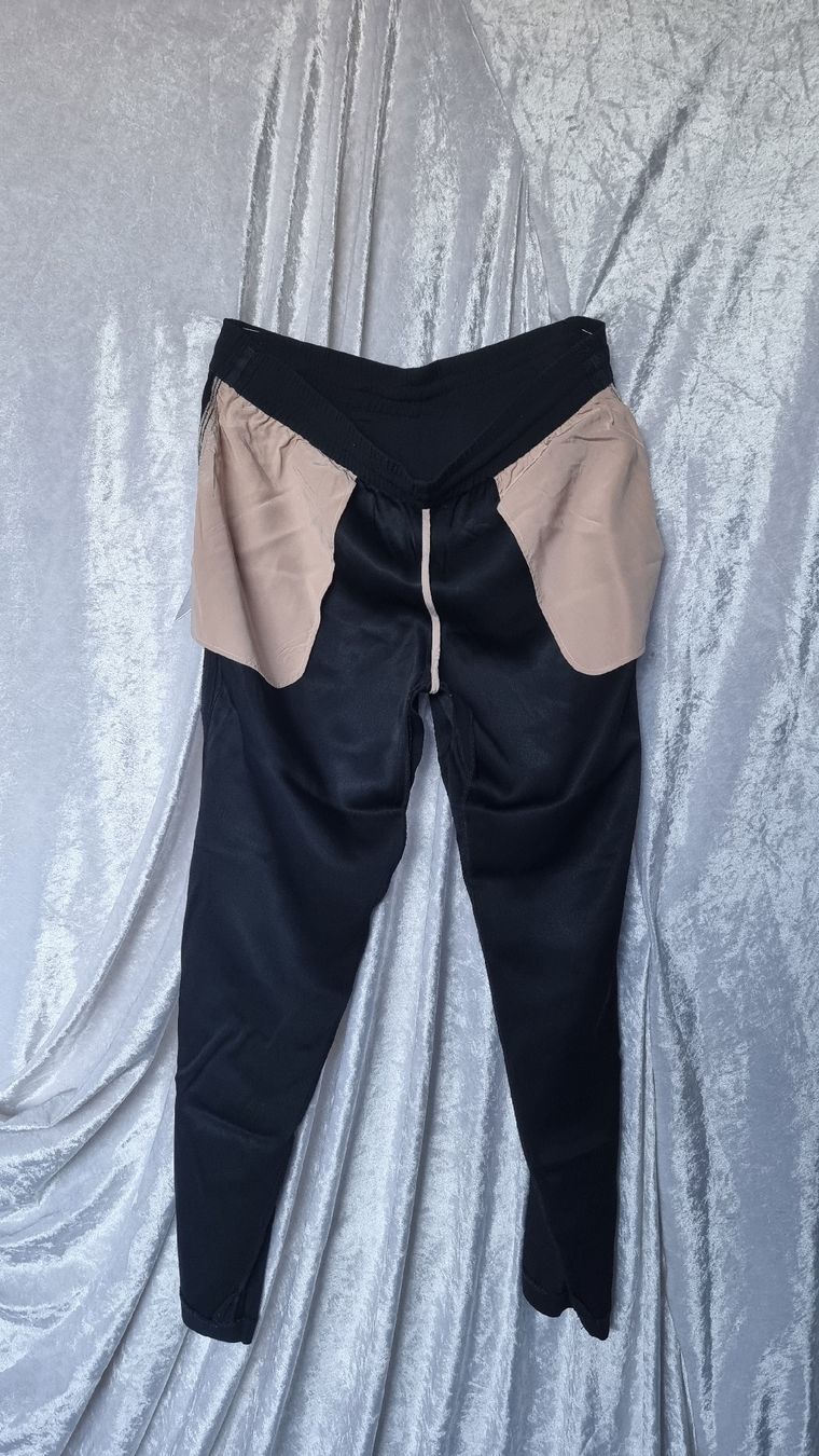 Celine Pantaloni: Céline-schwarze sportliche Hose Gr.40 – Nuovo (secondo la descrizione) da Pfäffikon SZ venduto da hrs_k2tn 4