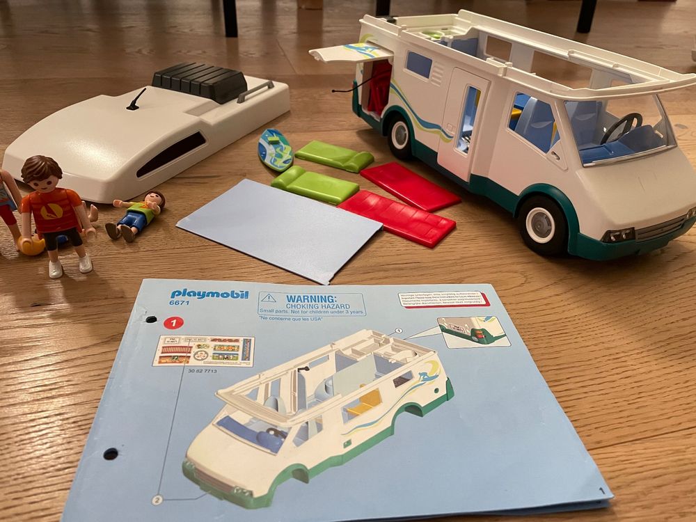Playmobil Camping Tout Équipé - Bâtiments, Personnages Et Accessoires