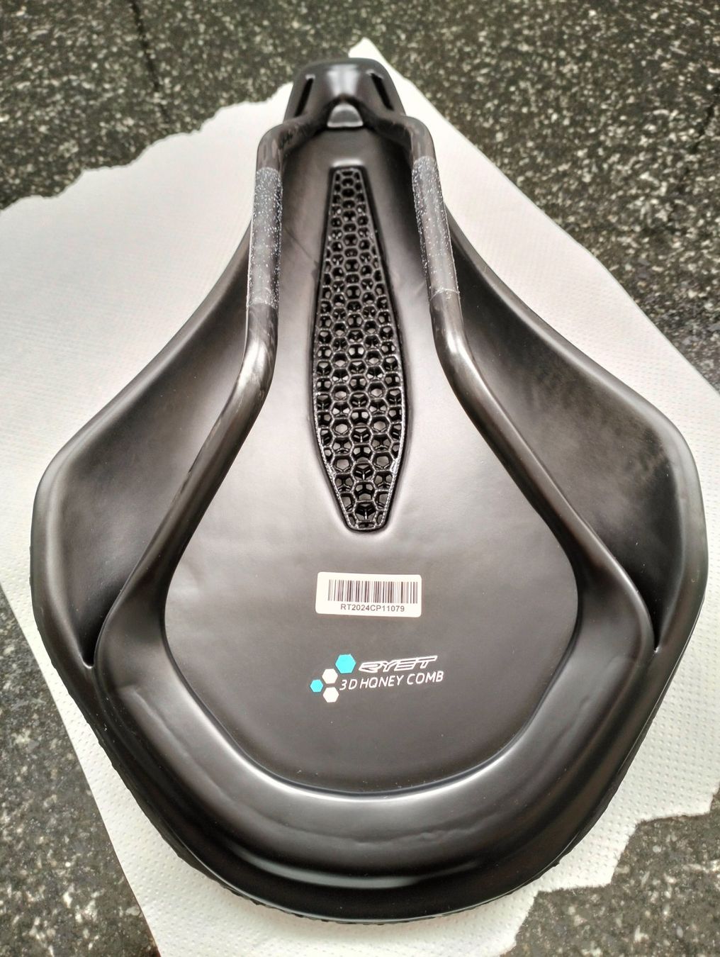 Ersatzteile: RYET 3D Carbon Sattel – Neu (gemäss Beschreibung) aus Uster von KarlZH 5