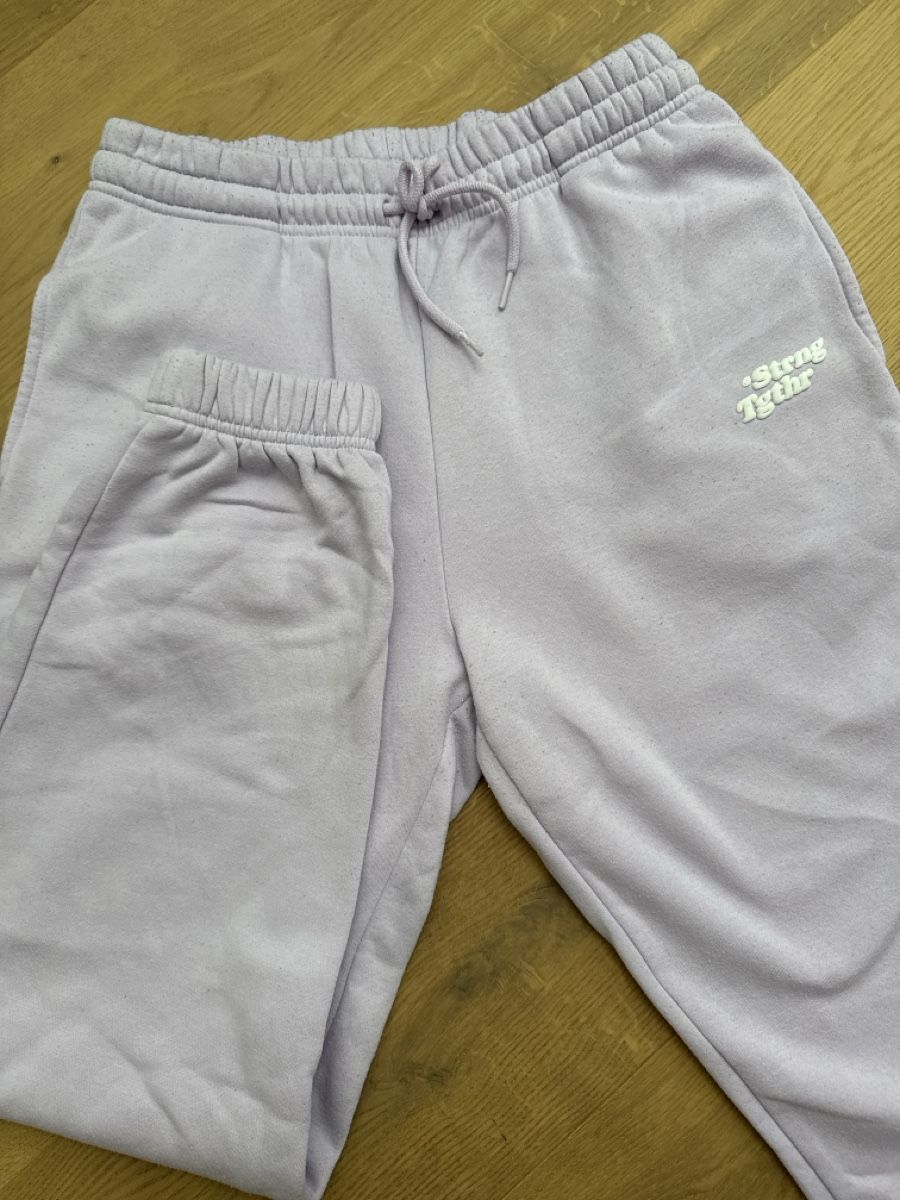 Hosen: Trainerhose – Gebraucht aus Schiers von lyn_w7pp