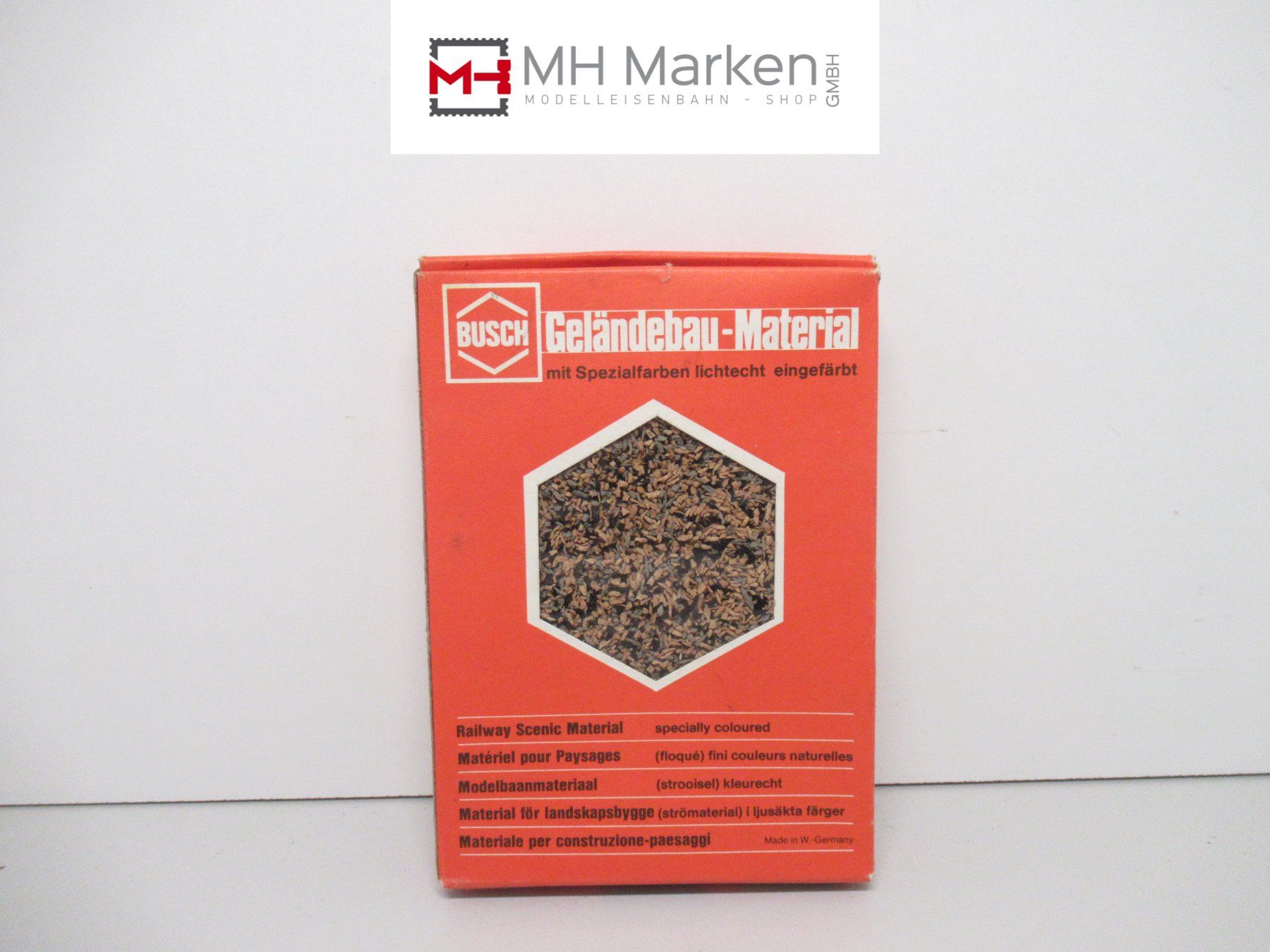 Busch Modellini di ferrovie: Busch 7133 Geländebau-Material spezial lichtecht eingefärbt – Usato da Basel venduto da mhmarken