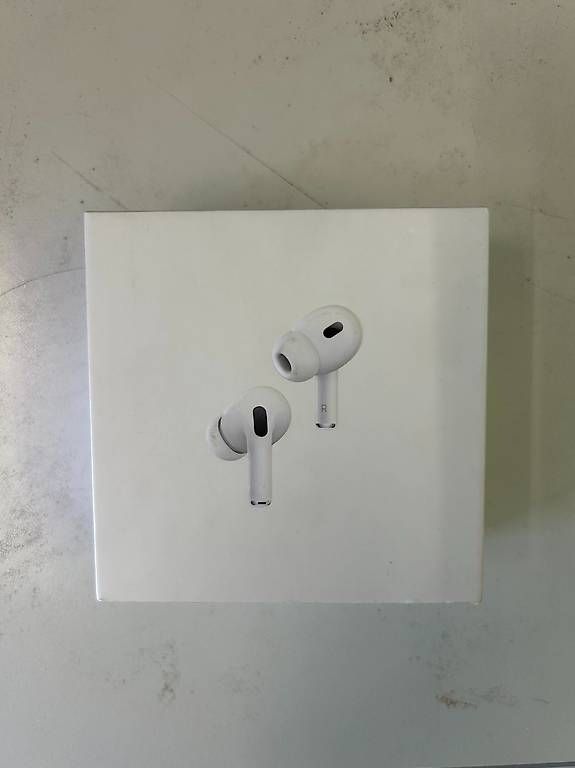 Cuffie: AIRPODS PRO 2 - ORIGINALI – Usato da Balerna venduto da cat_tn9g 2