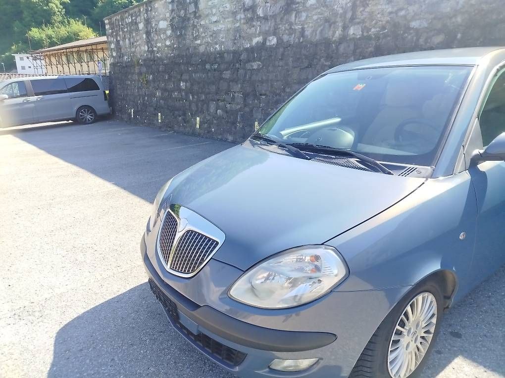 Automobili: Lancia y – Usato da Paradiso venduto da sal_j7qr