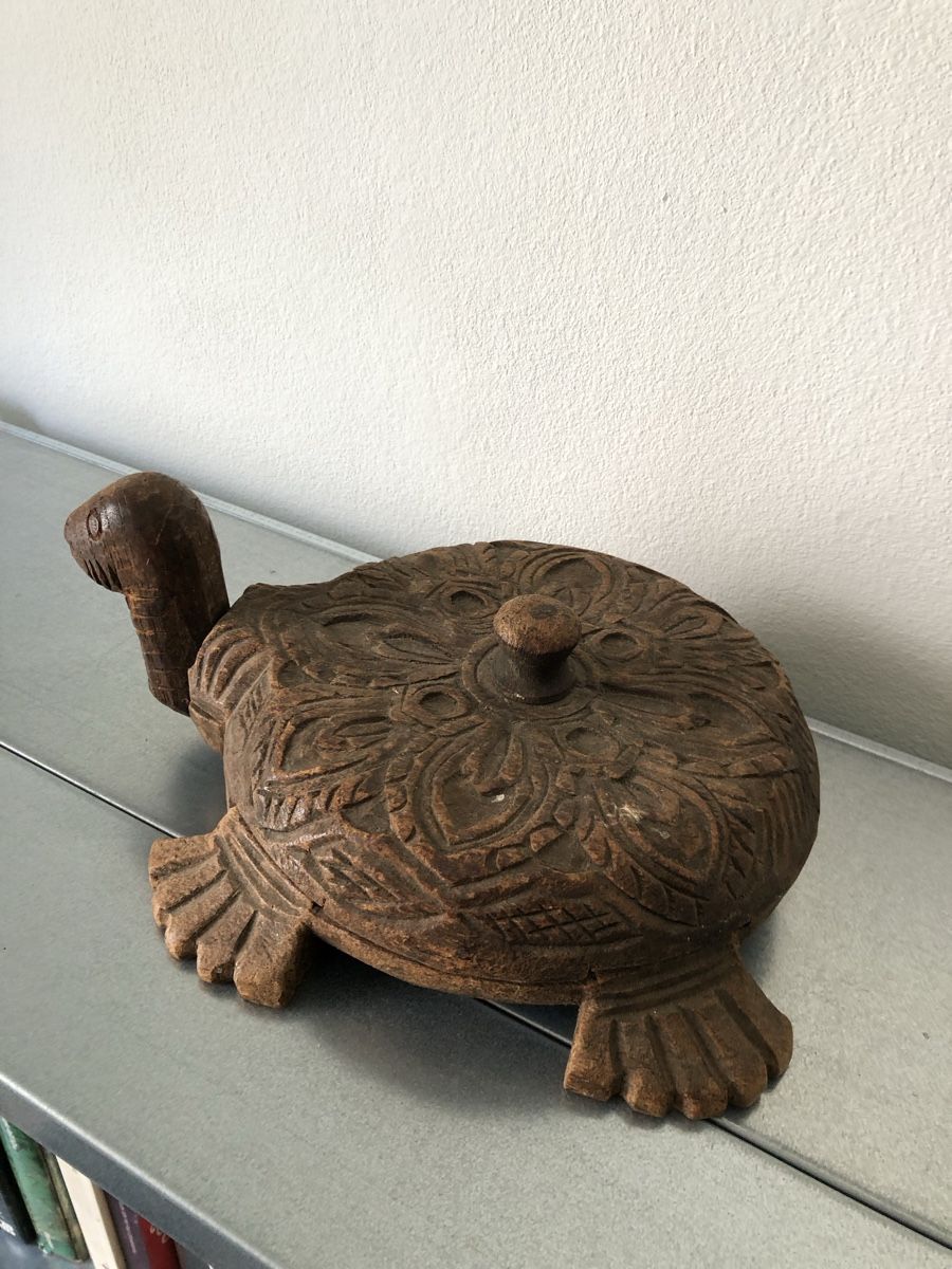 Sculture & Statue: Asiatika Volkskunst geschnitztes Schildkrötenobjekt – Usato da Basel venduto da Amechan. 4