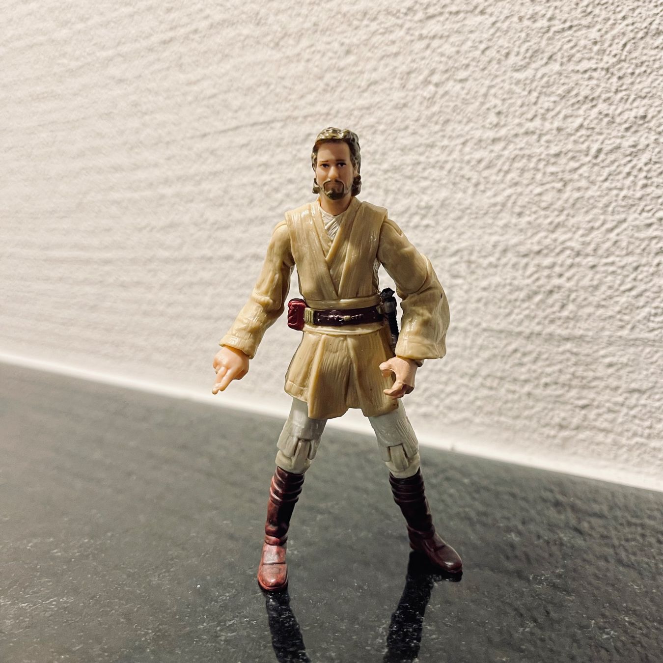 Hasbro Figuren: Hasbro Star Wars Obi-Wan Kenobi Actionfigur – Gebraucht aus Reinach BL von Graphix