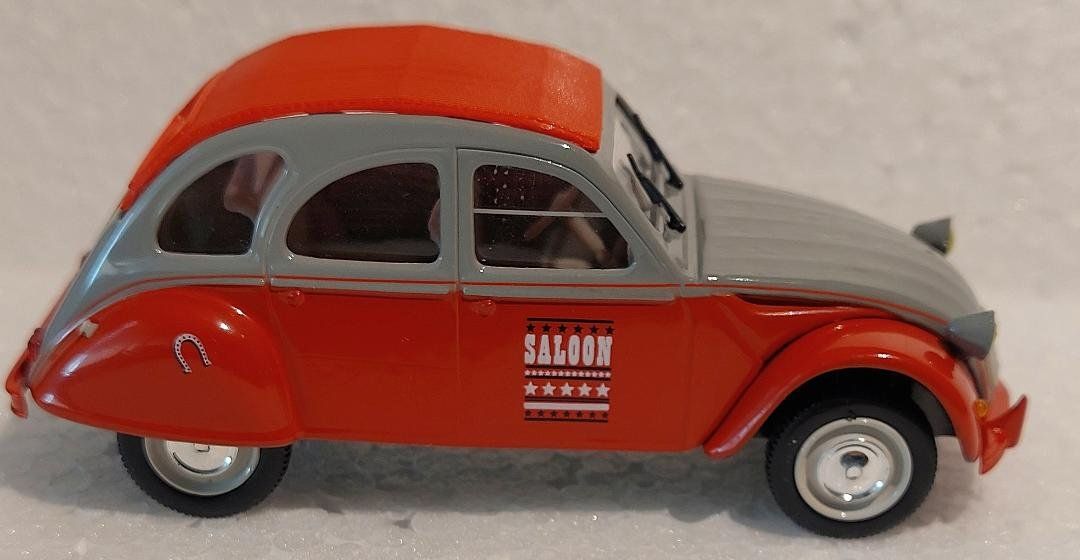 Norev Modellautos: Citroën  2CV 6  -   "SALOON"  -  Norev - 1/43 – Gebraucht aus Delémont von Domdom1 2