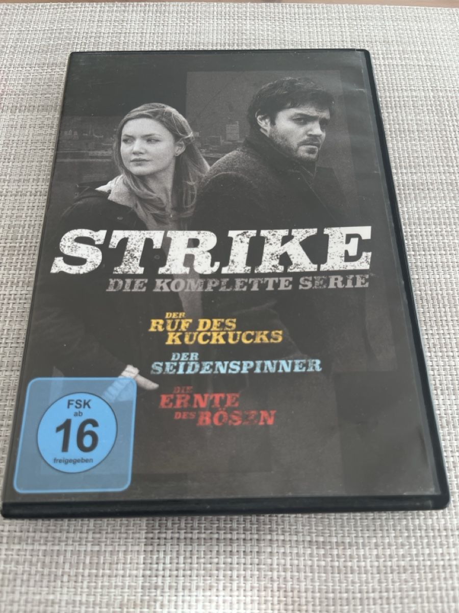 Tutti i DVDs: Strike - Die komplette Serie - 2  DVD – Usato da Bassersdorf venduto da VERO-EN