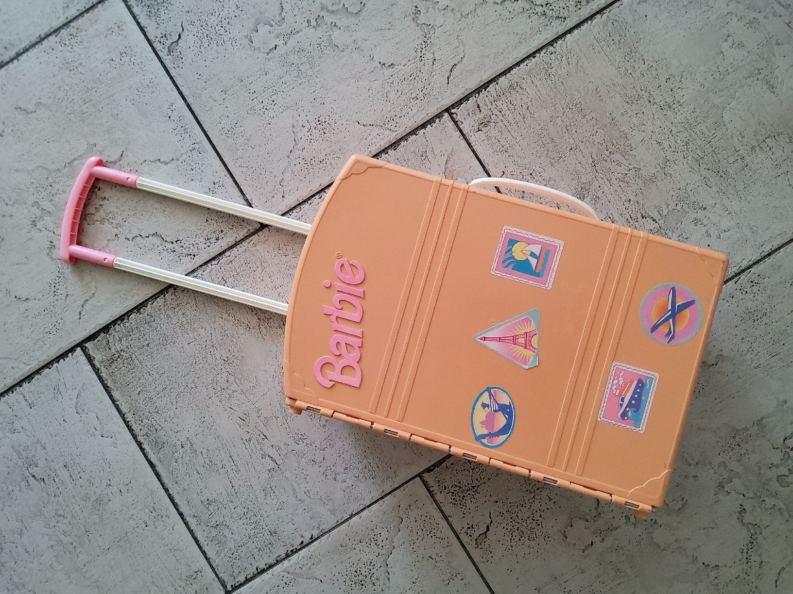 Giocattoli: Barbie Rollkoffer – Usato da Oberwangen b. Bern venduto da rol_p5g6 3