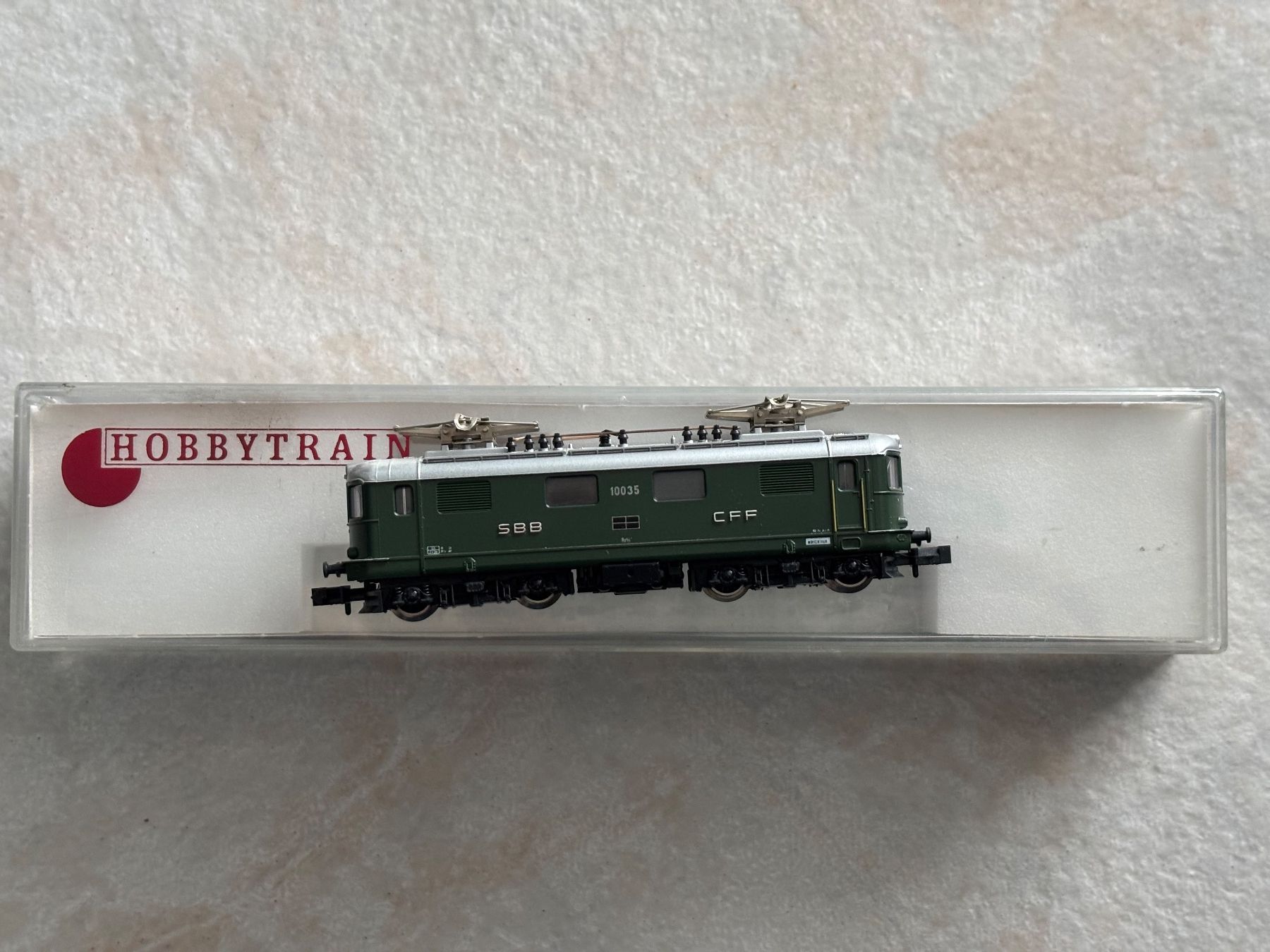 Hobbytrain Modellini di ferrovie: Hobbytrain 11016 ELok Re 4/4 SBB CFF 10035 – Nuovo (secondo la descrizione) da Hauterive NE venduto da eriamch 2
