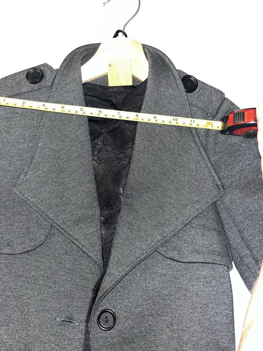 Cappotti: Trenchcoat grau – Nuovo (secondo la descrizione) da Küssnacht am Rigi venduto da lus_g9xw 3