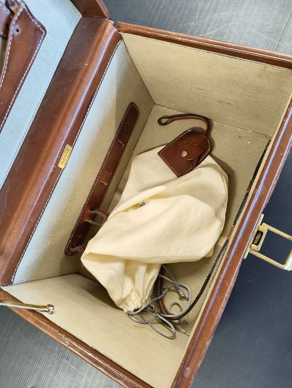 Bally Reisekoffer: Beautybox von Bally – Gebraucht aus Basel von bk_brockibasel 5