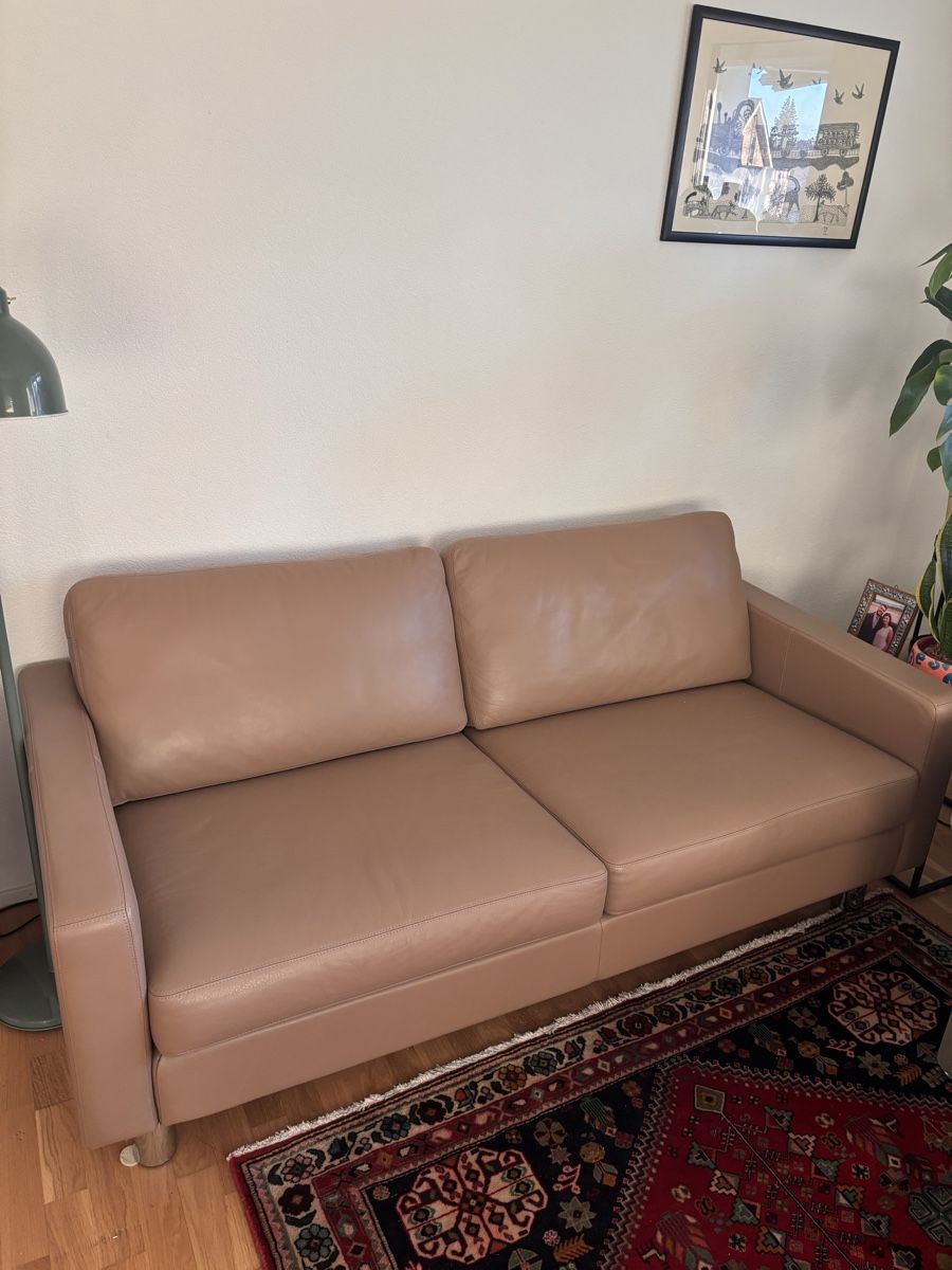 Divani: Camel leather sofa – Usato da Winterthur venduto da ola_t9r5 1