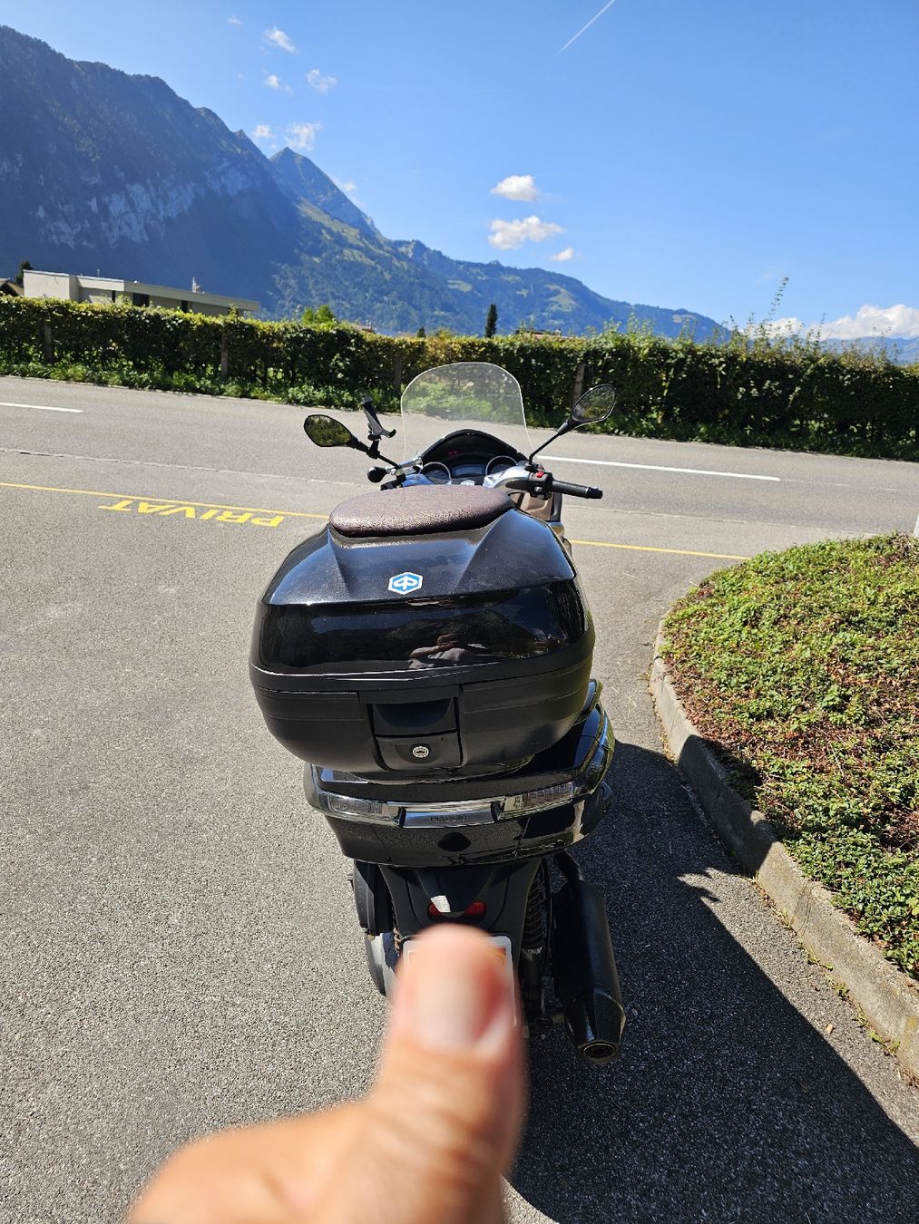 Piaggio Scooters: Piaggio x10 350 i.e – D'occasion à Unterseen par Mabsie7084 4