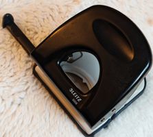 Leitz 5008 Locher, schwarz, wenig gebraucht, Top Zustand!