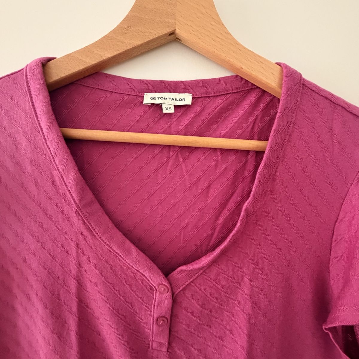 Tom Tailor T-Shirts: Tom Tailor - TShirt – Neu (gemäss Beschreibung) aus zürich von may_yj9f 1