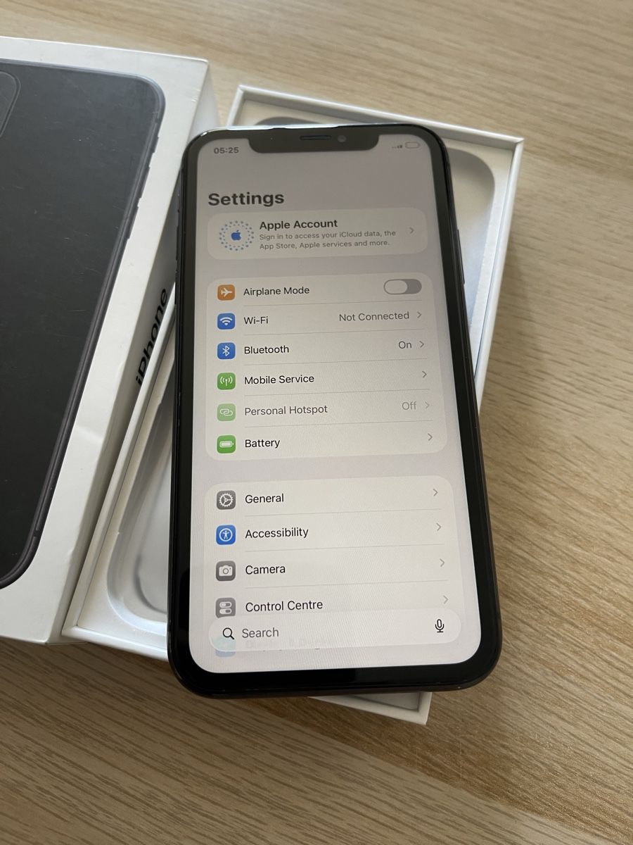 Apple Handys / Smartphones: IPhone 11 128gb – Gebraucht aus Biel/Bienne von ham_wf9n 3