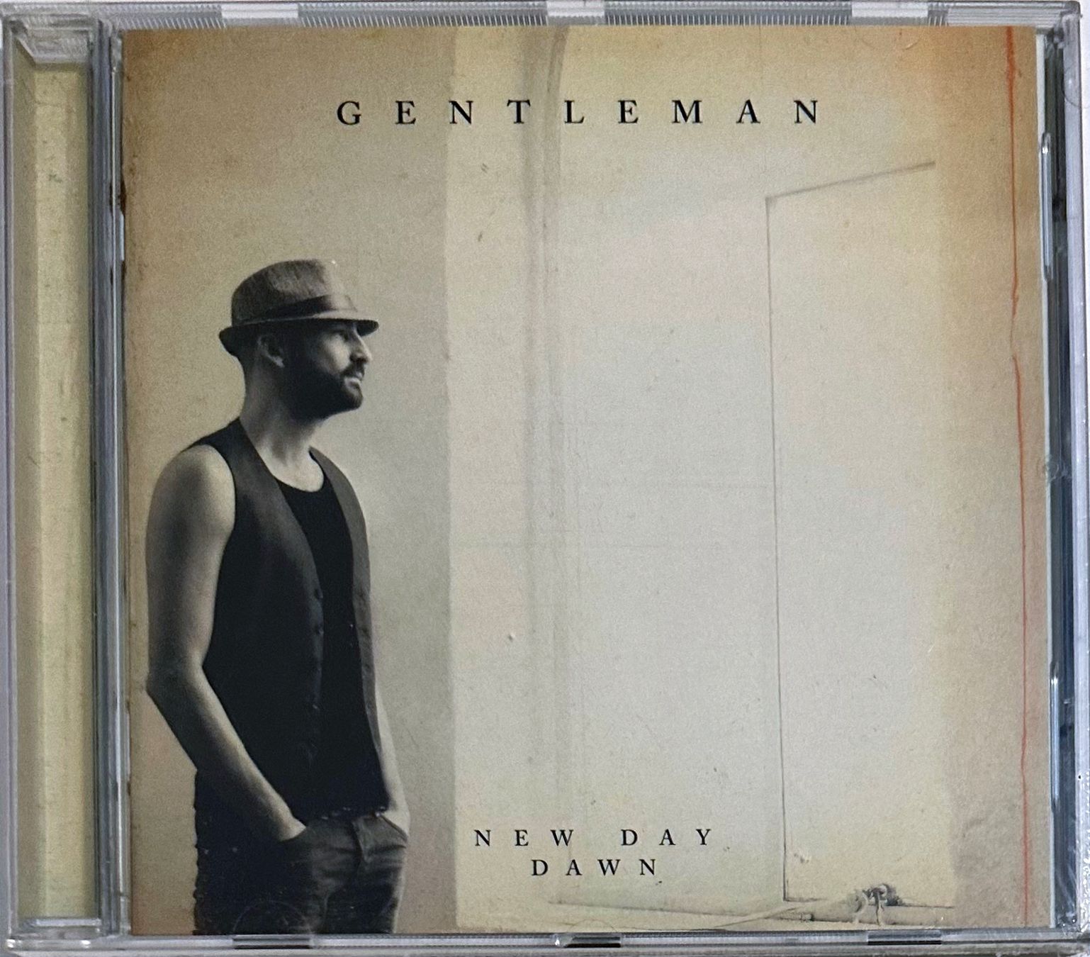 CD: Gentleman – New Day Dawn – Nuovo e nell'imballaggio originale da Martigny venduto da jereq