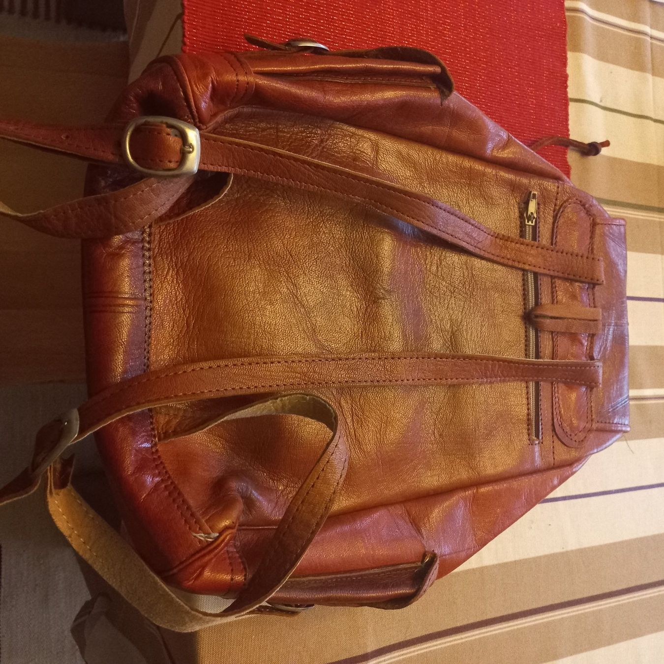 Rucksäcke: Lederrucksack aus Nordafrika, neu – Neu (gemäss Beschreibung) aus Ebnat-Kappel von Youssou 1