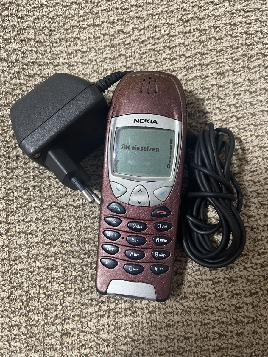 Nokia Telefoni cellulari / Smartphones: Nokia 6210 inkl.Lgerät Auto Handy – Usato da Regensdorf venduto da mex5145 2