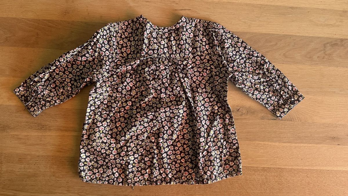 Esprit Camicette, T-shirt & Top: Esprit Blumenbluse Gr. 80 (12M) Langarm Baumwolle – Usato da Winterthur venduto da whatdreamz 1