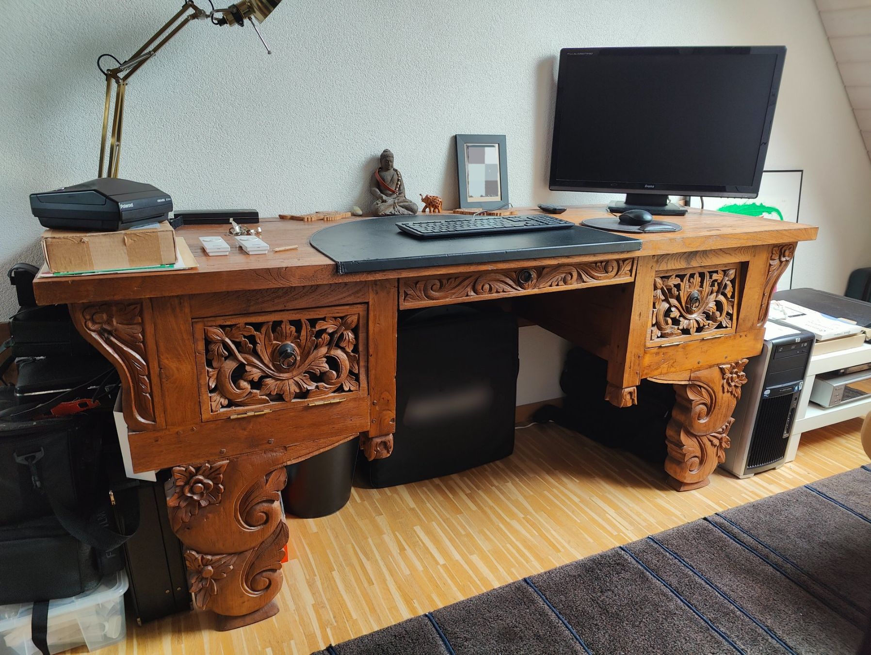 Bureaux: Bureau / console indonésienne en teck unique! – D'occasion à Cheseaux-sur-Lausanne par NikoRiko