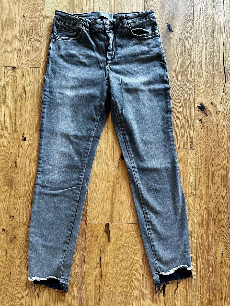 Mos mosh Jeans: Jeans MOS MOSH grau Grösse 29 top Zustand – Gebraucht aus Urswil von LMT89