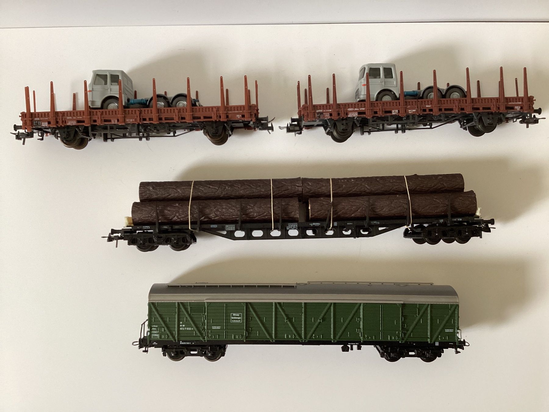 Roco Modellini di ferrovie: Roco Güterwagen DB 1:87 H0 – Usato da Effretikon venduto da simtek_de