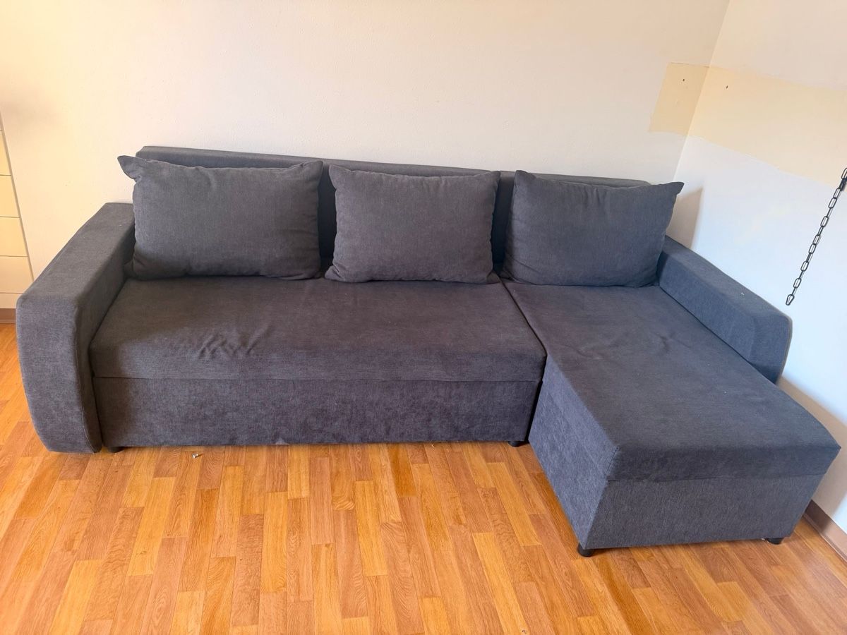 Ikea Divani: Ausziehbare Schlaf Couch – Usato da Gais venduto da Lucas389