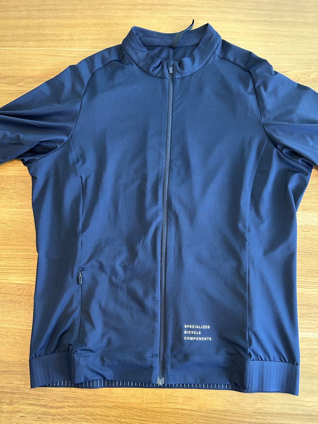Specialized Canottiere & Pantaloni: Neuwertiges Specialized Rennradtrikot – Usato da Rebstein venduto da Lukif