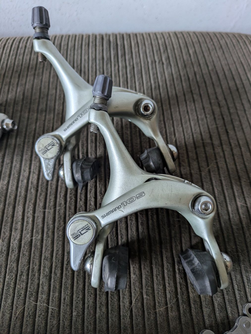 Shimano Pezzi di ricambio: Shimano 105 9 speed mini groupe set – Usato da Renens VD venduto da CyclesLouise 2