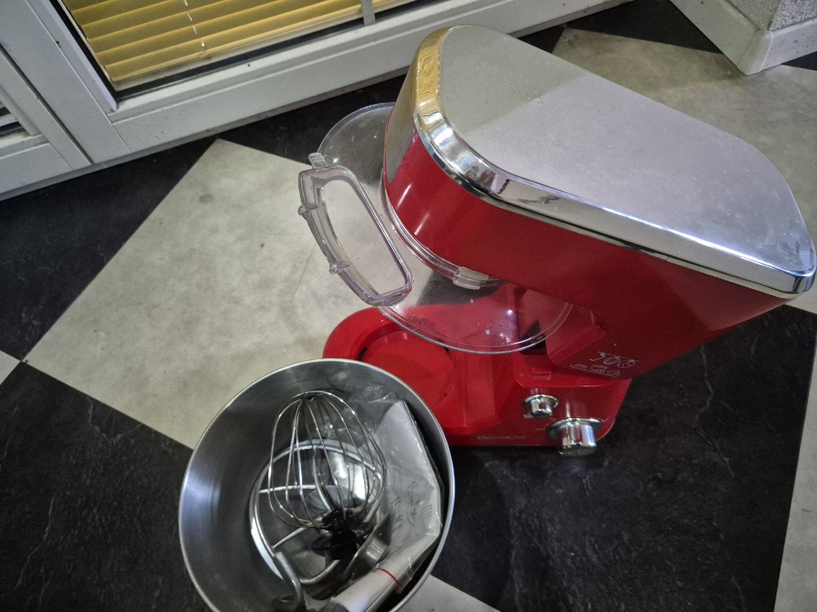 Elettrodomestici da cucina: Küchenmaschine rot  – Usato da Hindelbank venduto da MRoeth1 1