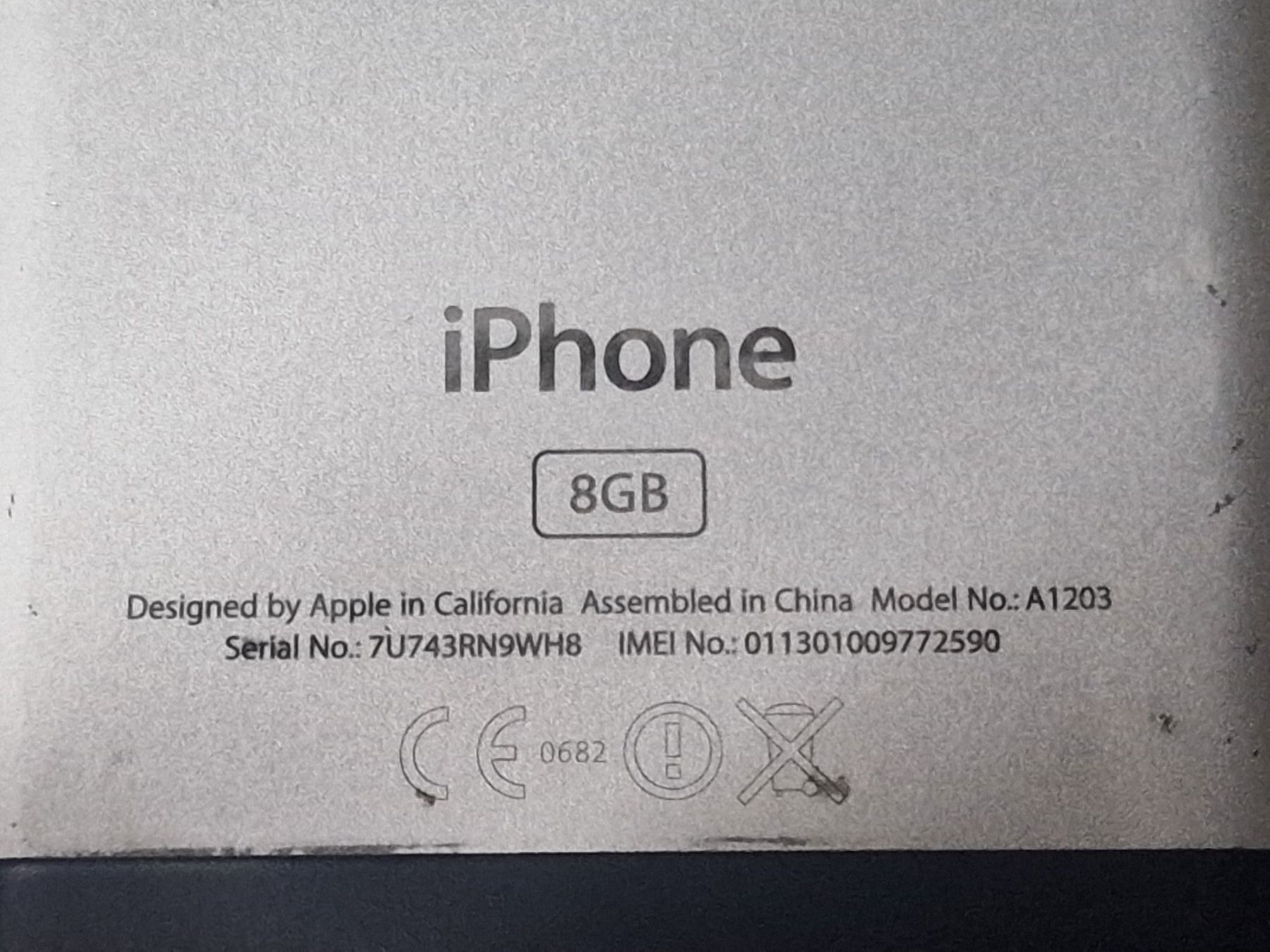Apple Telefoni cellulari / Smartphones: iPhone 2G 8GB Vintage Handy – Difettoso da Uerkheim venduto da Justi.y 8