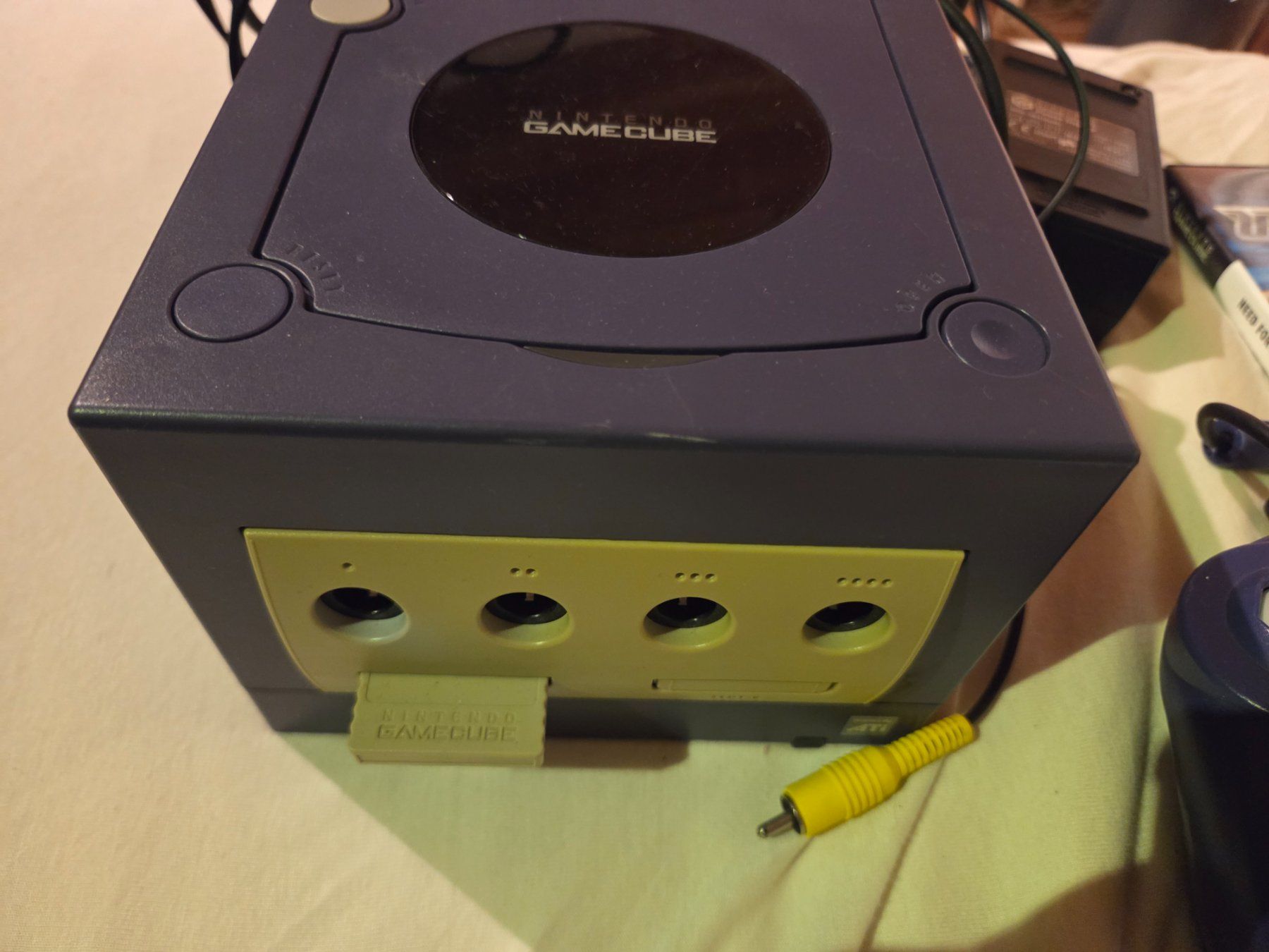 Nintendo Konsolen: Nintendo Gamecube Inkl Games Top Zustand – Gebraucht aus Zizers von watchcomp. 2