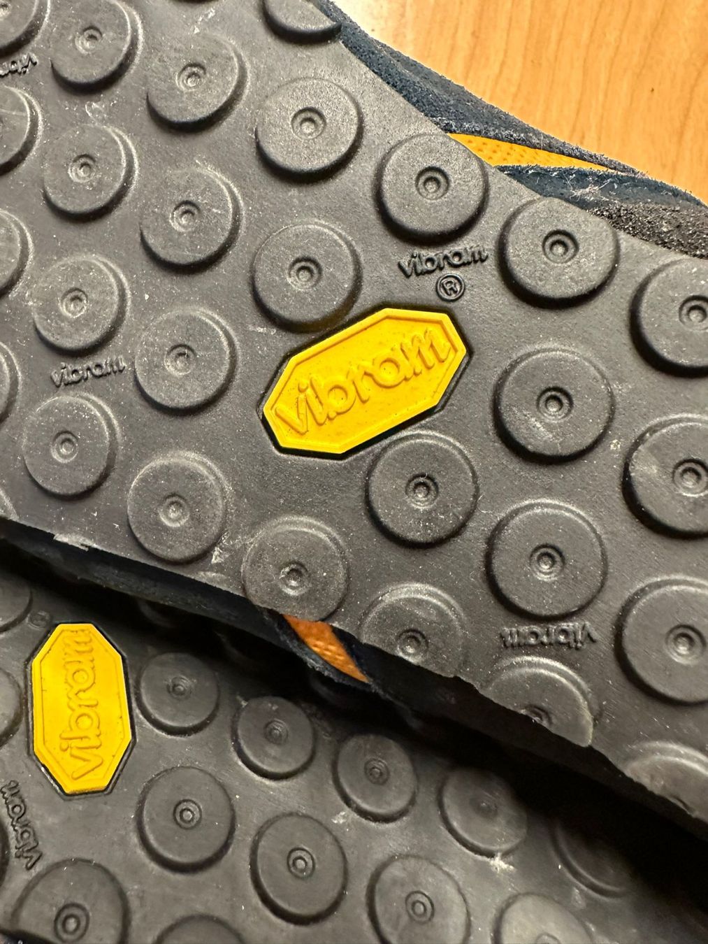 Scarpe da uomo: Dachstein Schuhe Grösse 42 – Nuovo (secondo la descrizione) da Burgdorf venduto da interstellar2 6