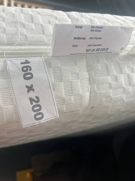 Letti: Neuwertiges Bett 160x200cm – Usato da Kreuzlingen venduto da hei_7v9y 3