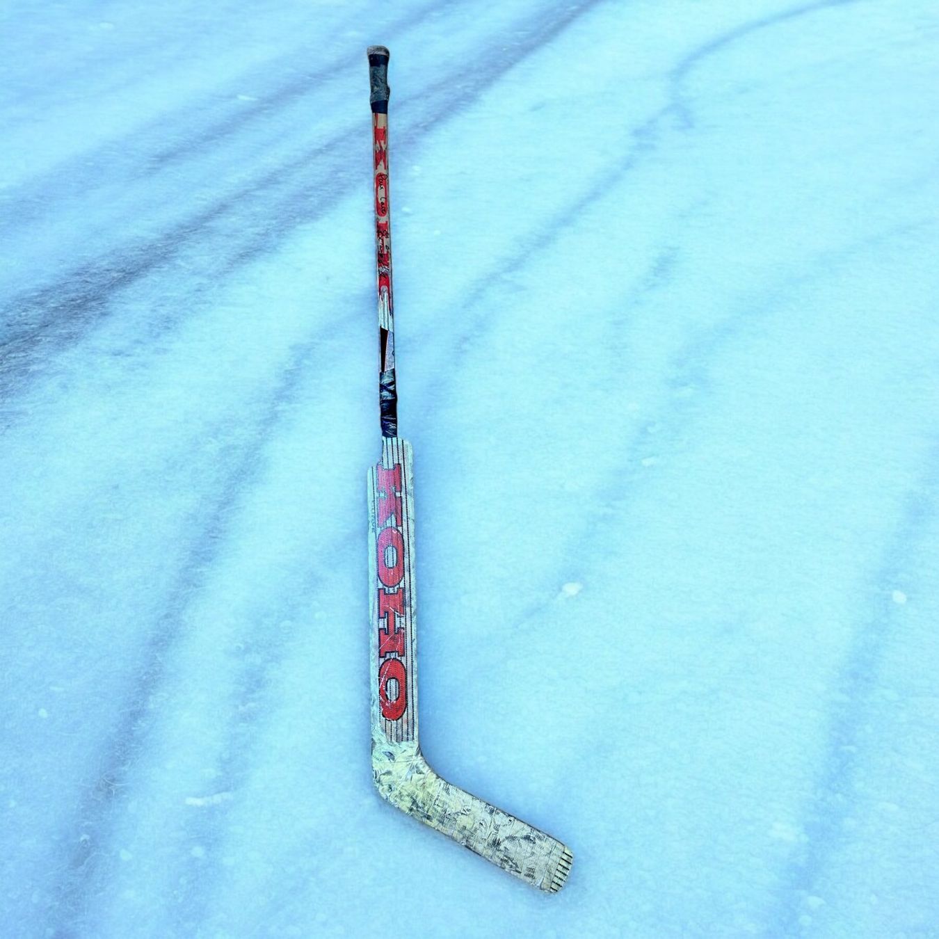 Autografi: Crosse de hockey dédicacée Koho. Autograph – Usato da Morges venduto da Novantica