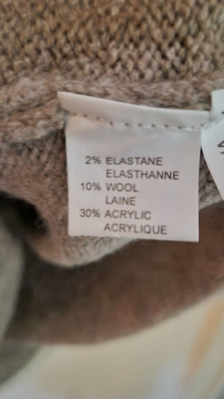 Pullover & Sweatshirts: Pullover Axara Paris beige mit Blumen Grösse L NEU – Neu (gemäss Beschreibung) aus Rütihof von SonneMondSterne1985 2