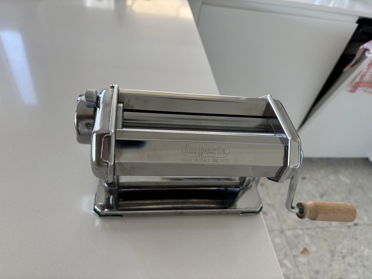 Appareils de cuisine: Machine à pâtes Imperia, chrome – D'occasion à Lausanne par HelenaK 2