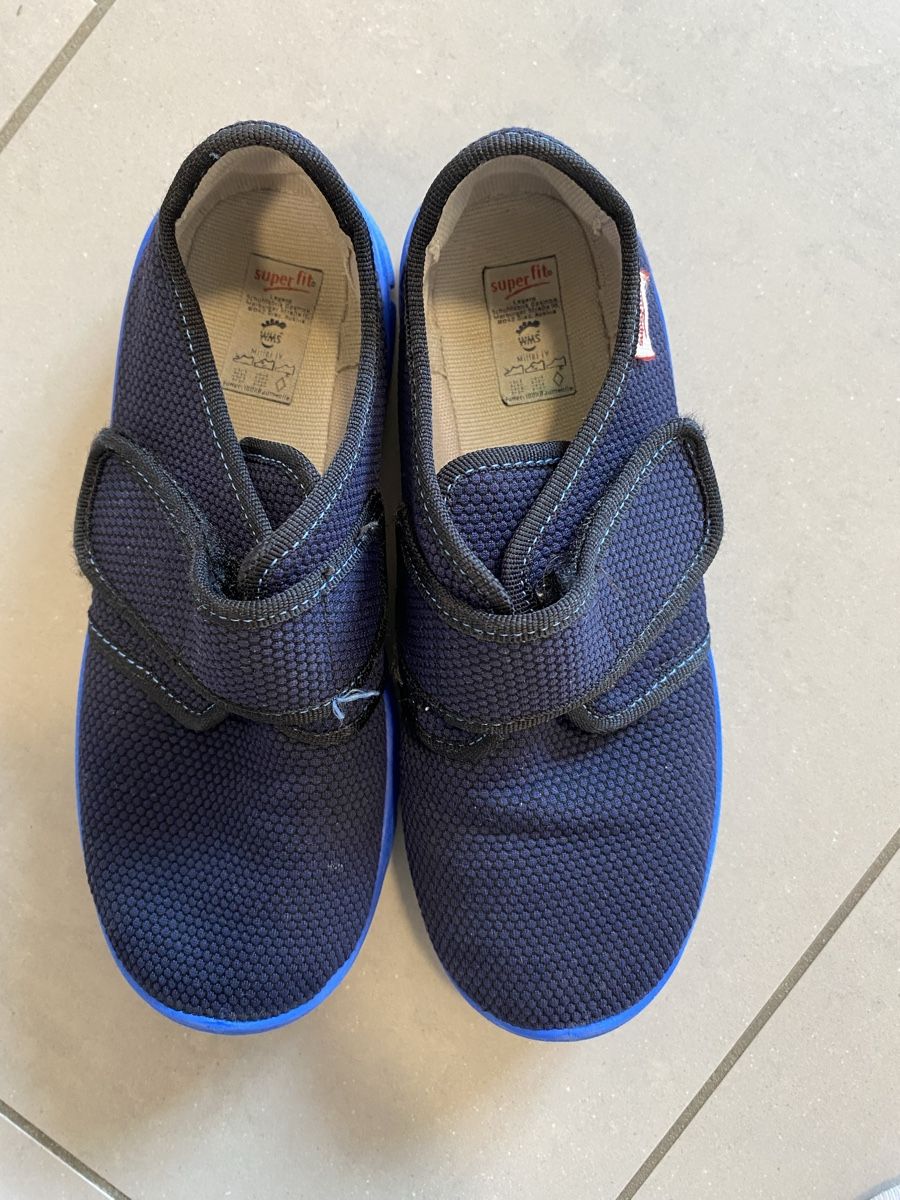 Herrenschuhe: Hausschuhe Superfit gr. 31 – Gebraucht aus Freienwil von dia_9sqy